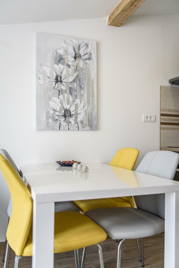 Apartman Nina Apartment Zadar Bagian luar foto