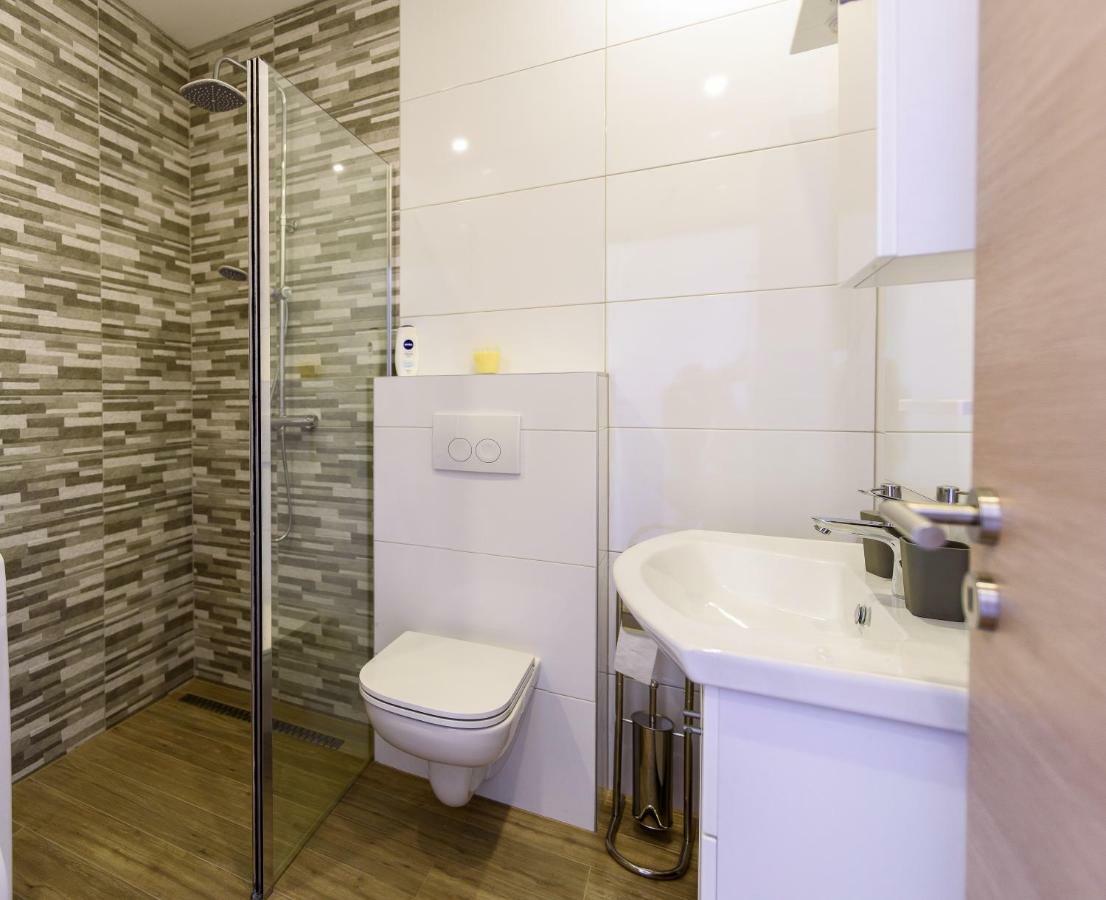 Apartman Nina Apartment Zadar Bagian luar foto