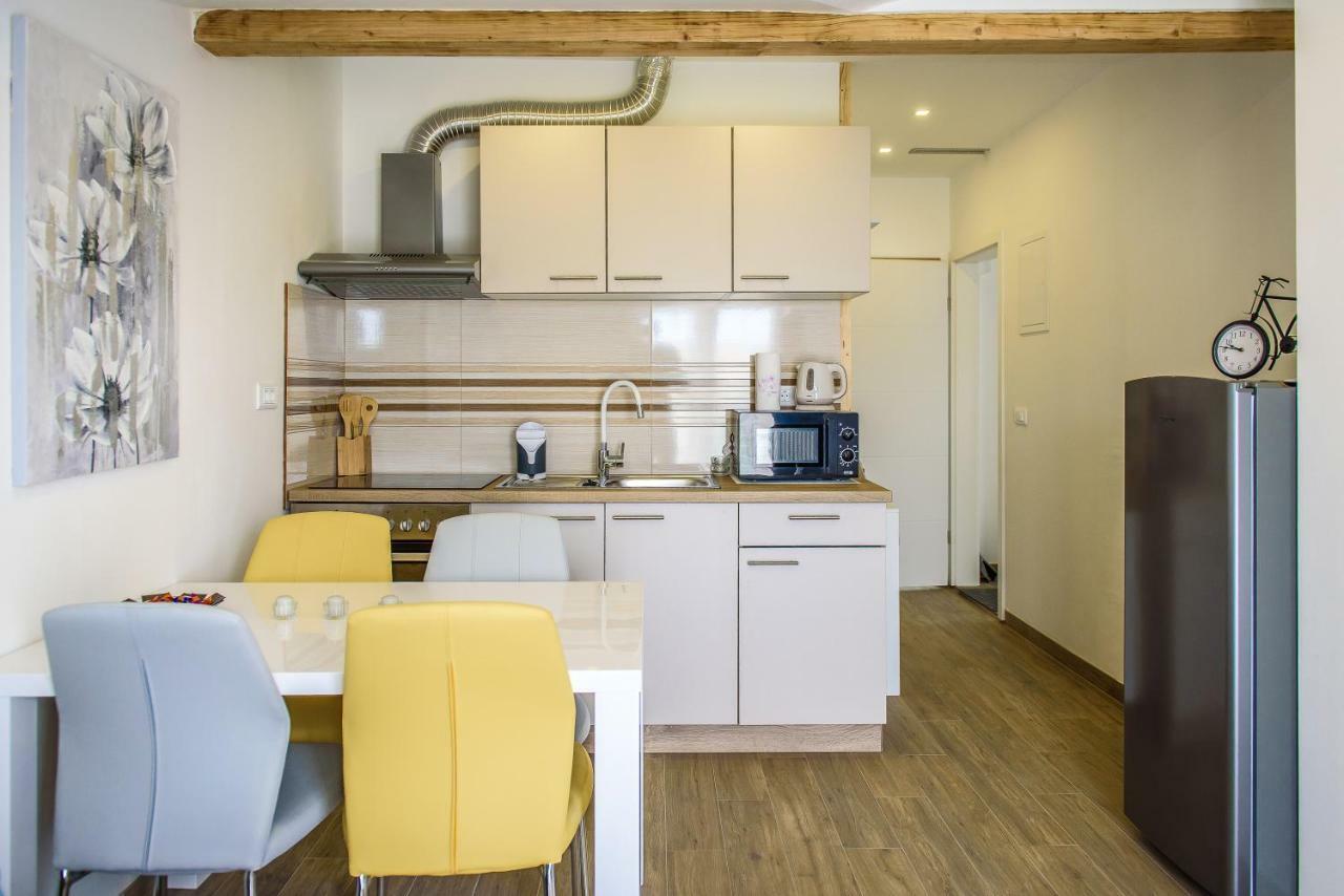Apartman Nina Apartment Zadar Bagian luar foto